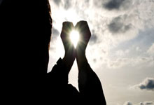 MK体育官网：莫兰德16分11篮板 广东28分大胜送四川10连败.